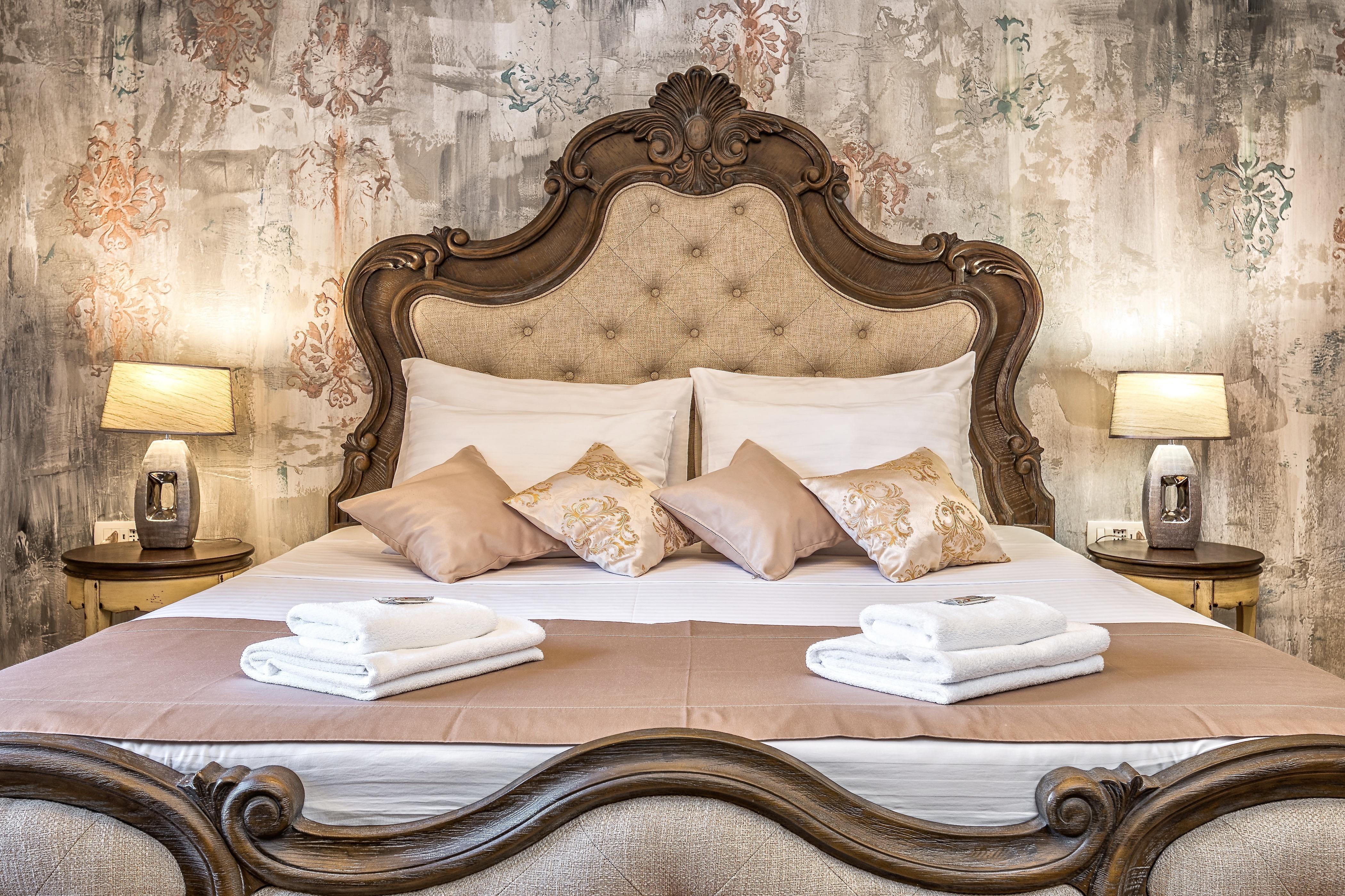 Plaza Marchi Old Town Hotel 4*